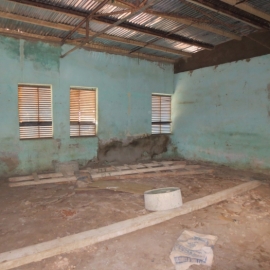 Avant les renovations d'une classe au Sénégal